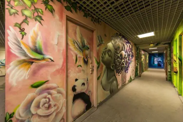 100 graffiti artists university painting rehab2 paris 596dbb6b111ab 880