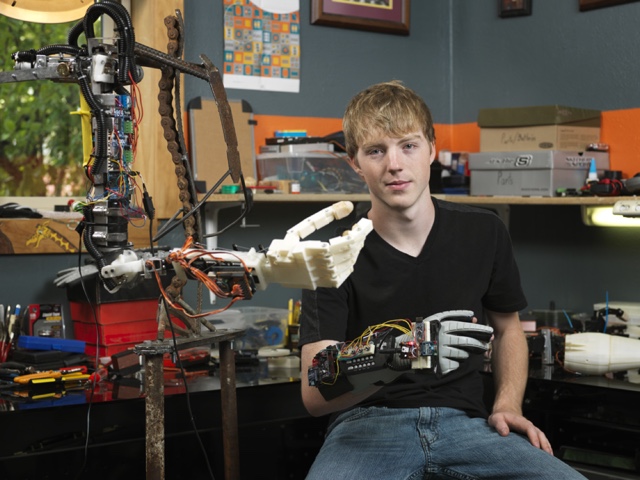 Easton with 3D prosthetics
