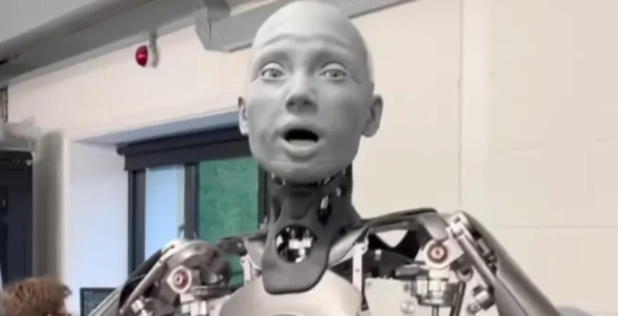 humanoid robot expressions 61a9ad9f117a5