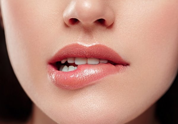 woman lips mouth biting lip 2021 08 28 09 36 38 utc